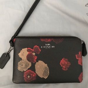 COACH POPPY WRISTLET